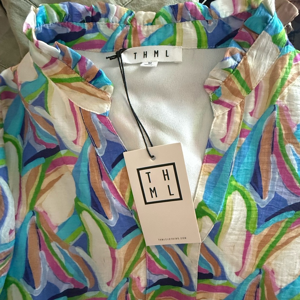 THML Puff sleeve tiered dress - Picture 5 of 7